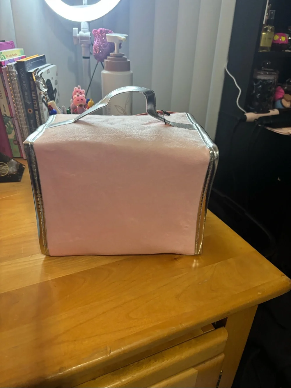 Juicy Couture Pink Velvet Cosmetic Train Case-NWT - Picture 4 of 6